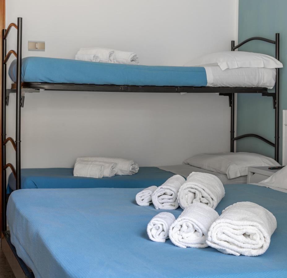 Hotel Villa Maris Rimini Luaran gambar