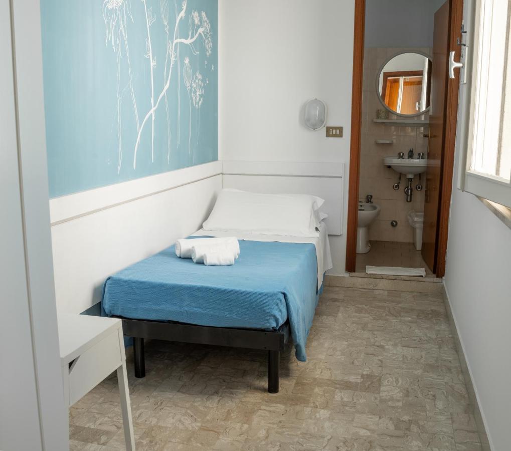 Hotel Villa Maris Rimini Luaran gambar